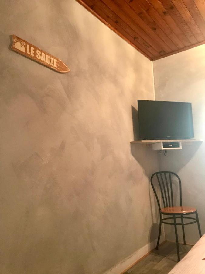 La Condaminoise Bed and Breakfast La Condamine-Chatelard Εξωτερικό φωτογραφία